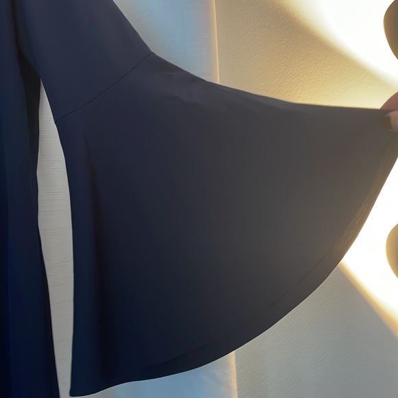 Navy swing dress with bell sleeves - Picture 3 of 5